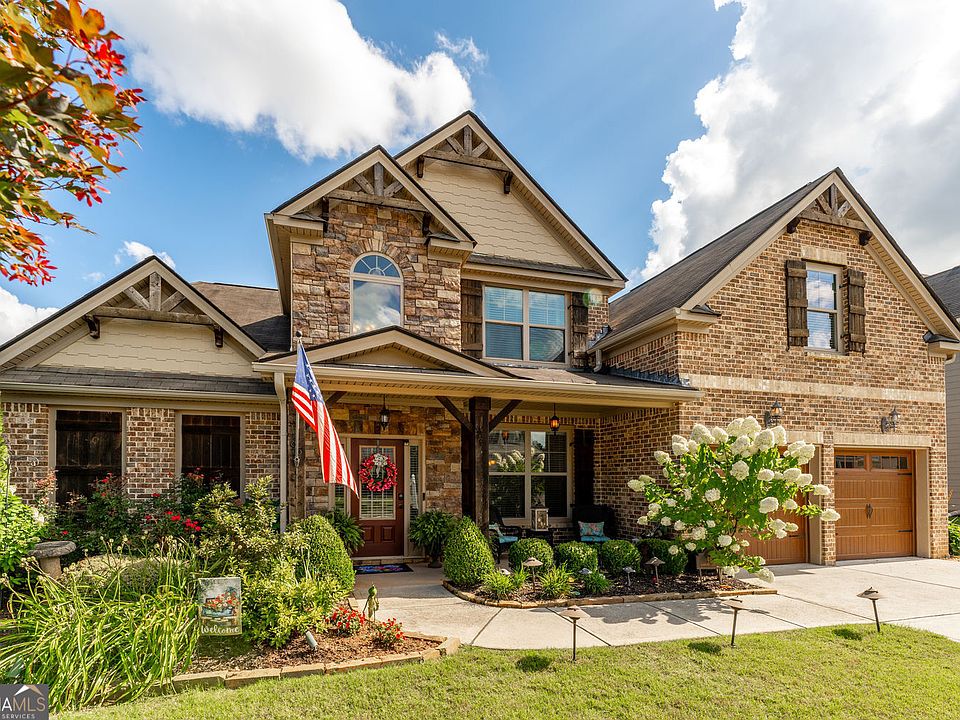 1st image of 96 Ashbury Cir