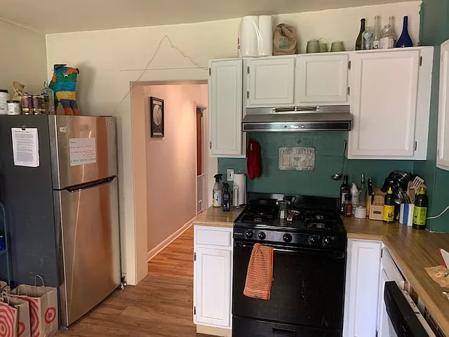 639 S Clarkson St — Photo 9
