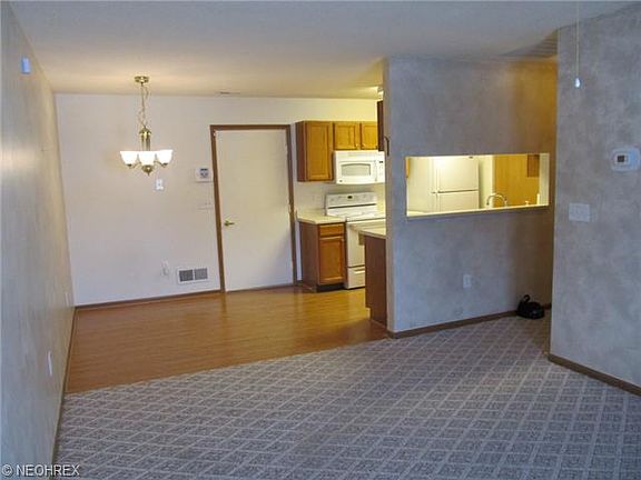 4th image of 3714 Colony Hill Dr
