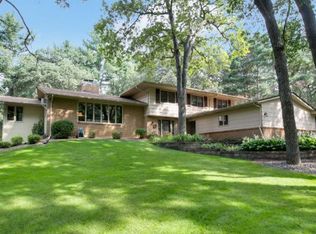38 Evergreen Rd, White Bear Lake, MN 55110