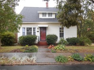 27 W Sprague St, Winston Salem, NC 27127