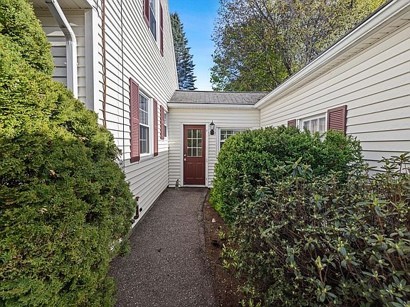 3rd image of 4 W End Ave