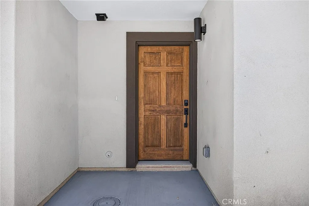 3 bed, 2.5 bath, 1189 sqft, $2,850 — Photo 4