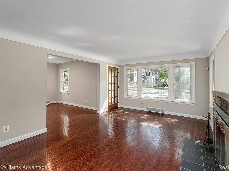 410 Catalpa Dr, photo 16