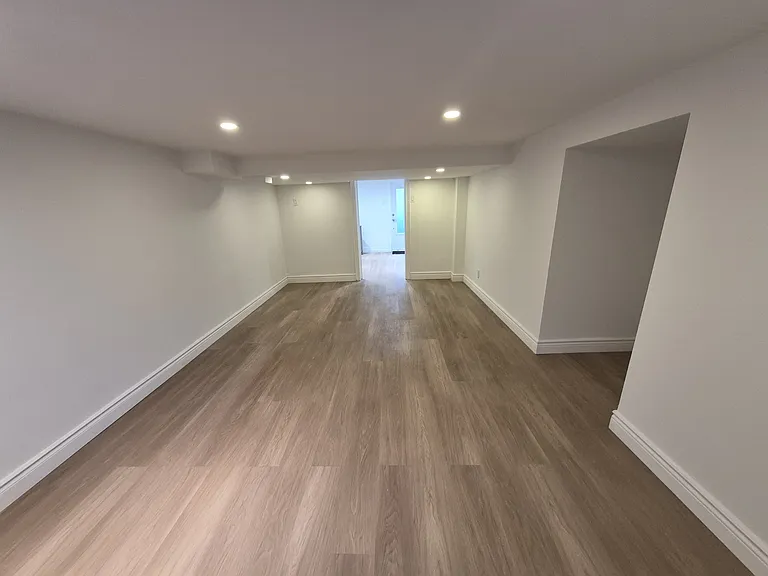 7 Ellsworth Ave #C — Photo 11