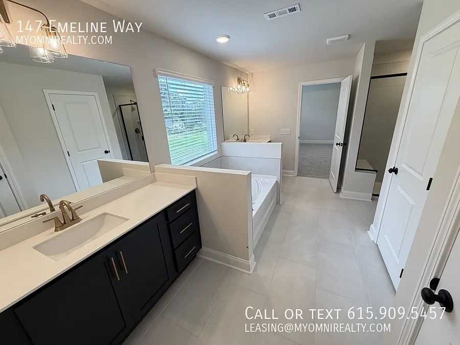 Building Photo - 147 Emeline Way