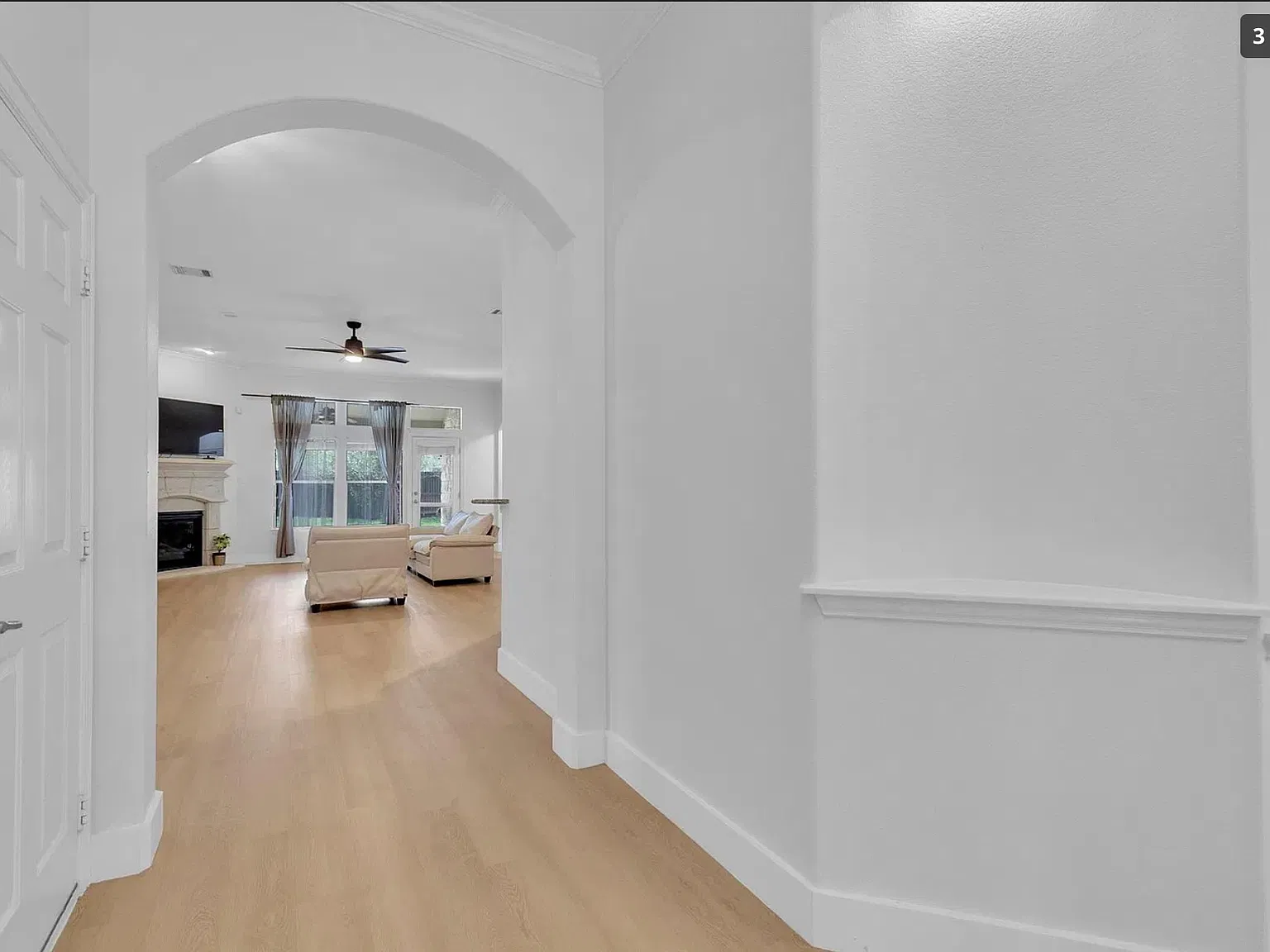 18708 Wind Valley Way — Photo 2