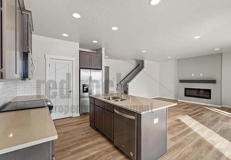 1228 N Tschirley Rd #1 — Photo 10