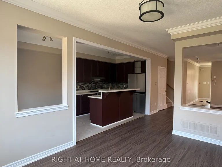 476 Mahogany Ct — Photo 4