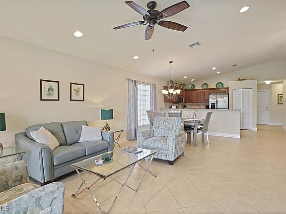 3rd image of 11074 Lancewood St