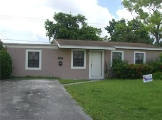 2951 NW 163rd St, Miami Gardens, FL 33054