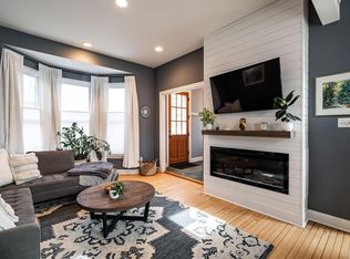 1636 N Warren Ave #1636A, Milwaukee, WI 53202