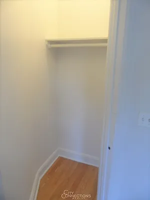 Rented by City Connections Realty | media 8