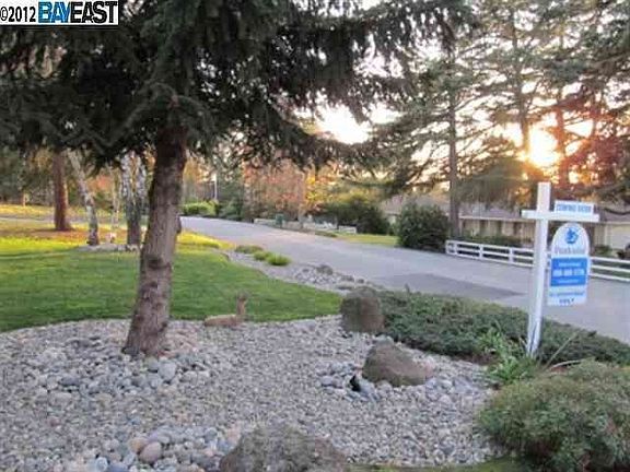 2nd image of 23900 Madeiros Ave
