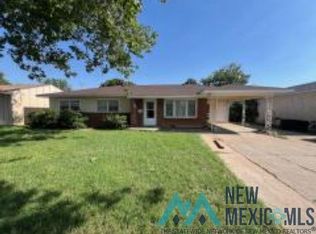 604 W Christopher Dr, Clovis, NM 88101