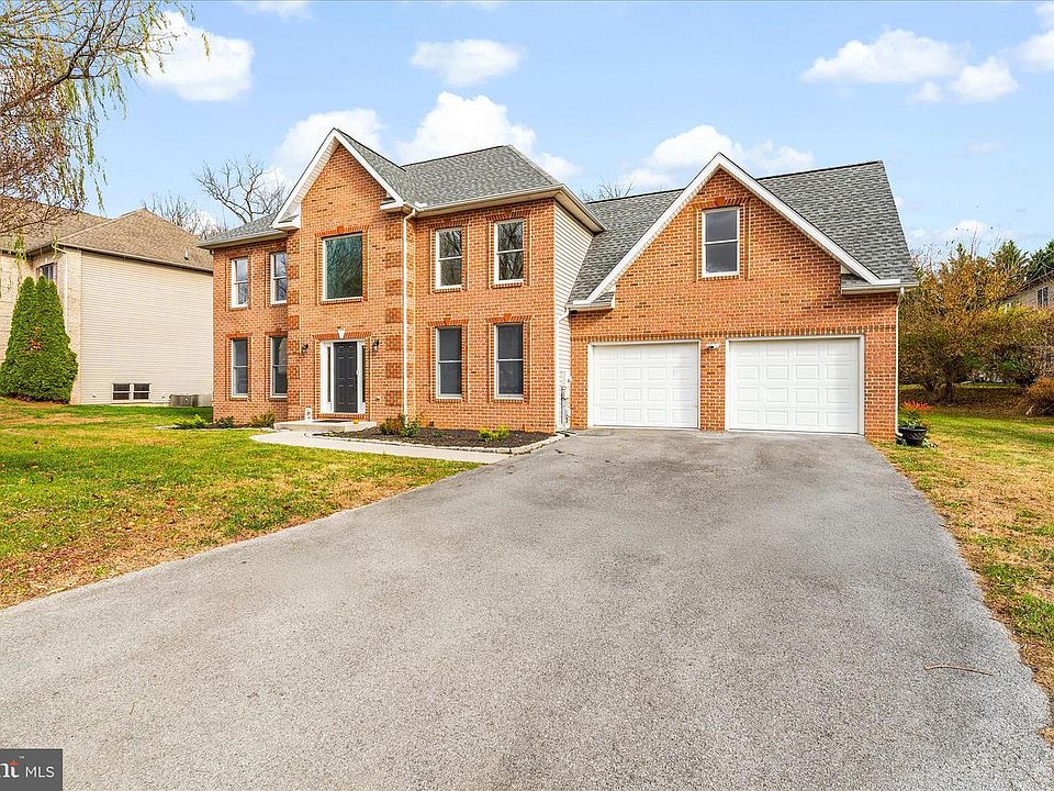 1st image of 11411 Woodview Dr