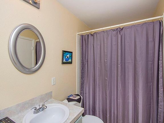 2nd image of 1544 Parkfield Cir