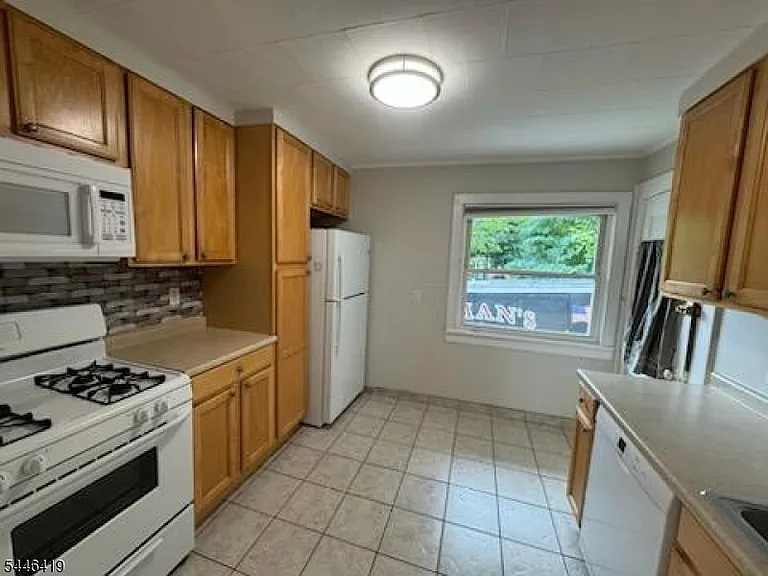 773 Bloomfield Ave — Photo 13