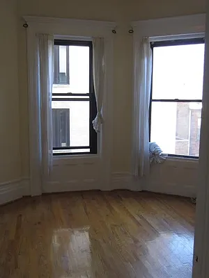 Rented by (Legacy) NY Quality Living Uptown | media 15