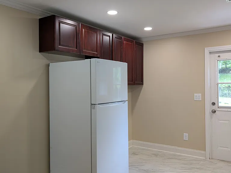 2383 Clarissa Dr NW — Photo 6