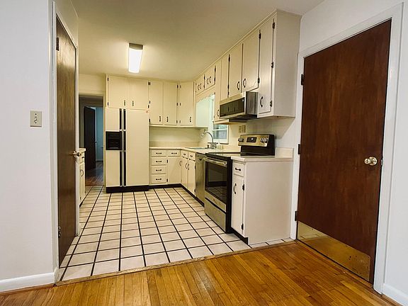 5th image of 1118 Bayshore Dr