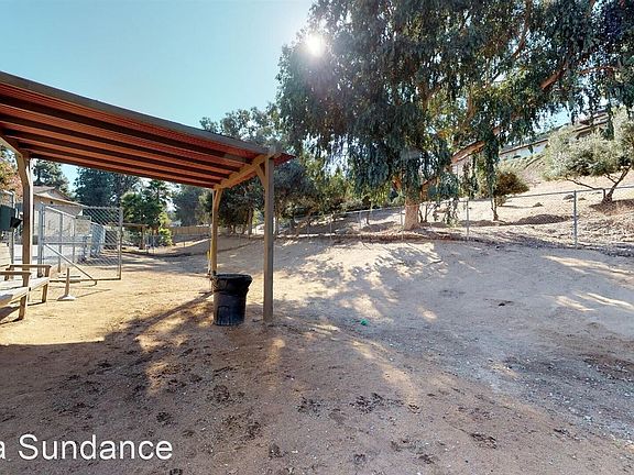 4th image of 9648 Marilla Dr #84