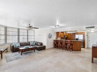 5555 Collins Ave APT 11A, Miami Beach, FL 33140