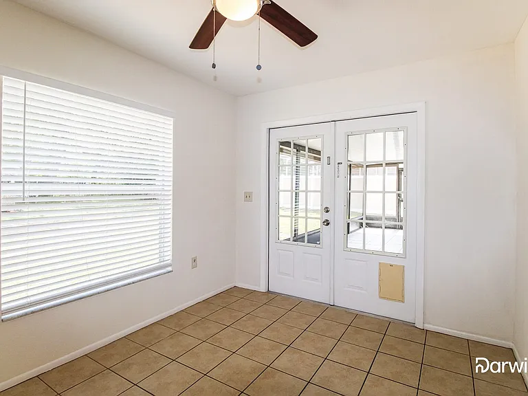 5411 Abagail Dr — Photo 9