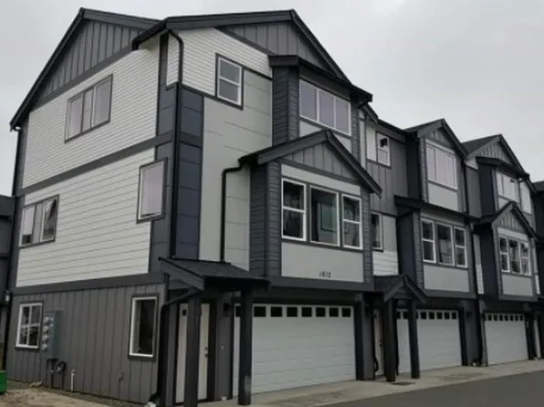 1821 Eastgate Loop Unit 104, Ferndale, WA 98248