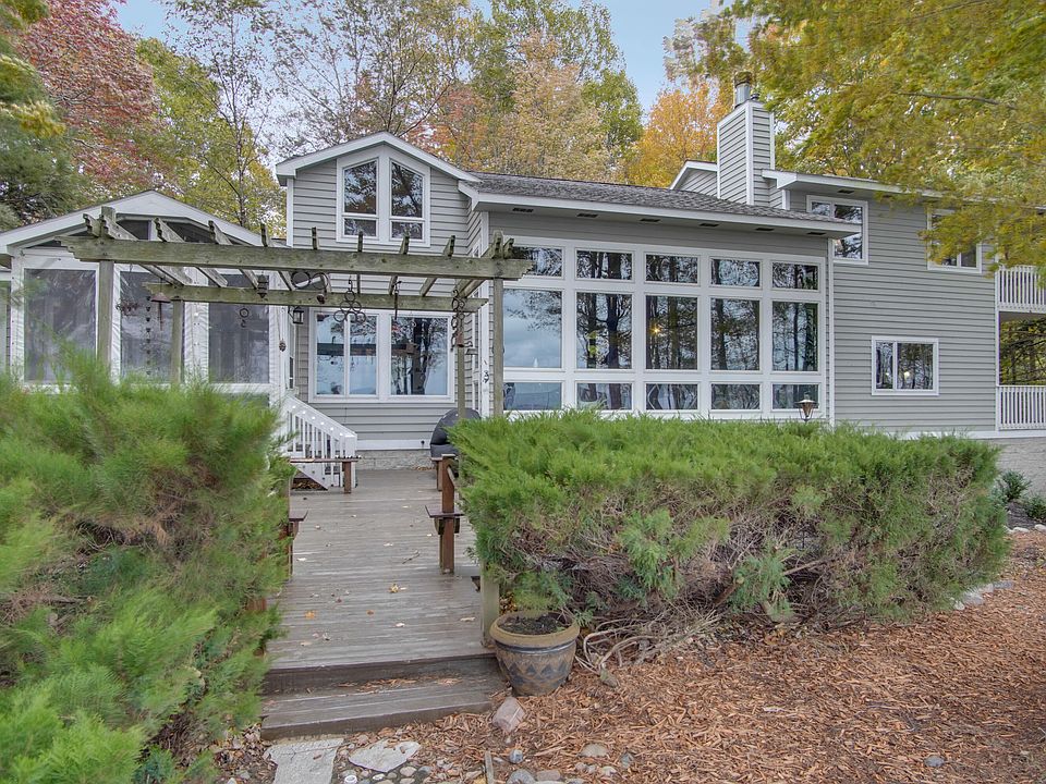 4460 W Fox Farm Rd, Manistee, MI 49660 MLS 23031286 Zillow
