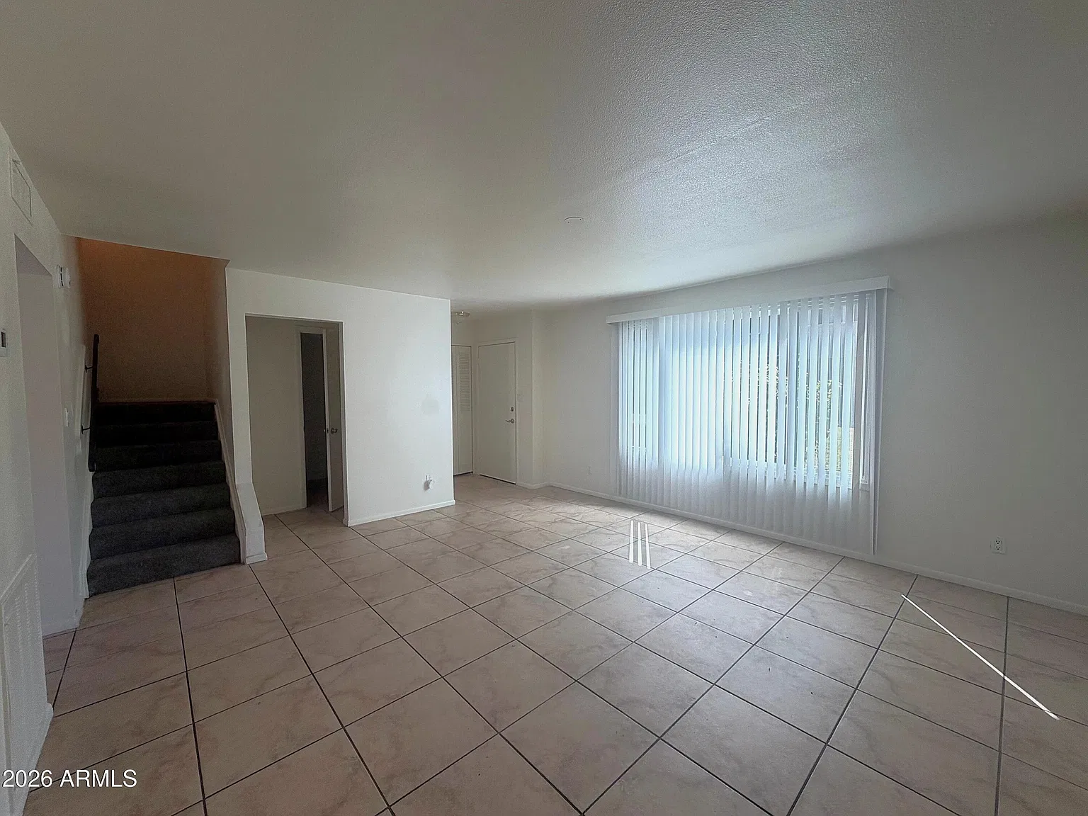 4 bed, 2.5 bath, 1536 sqft, $2,100 — Photo 4