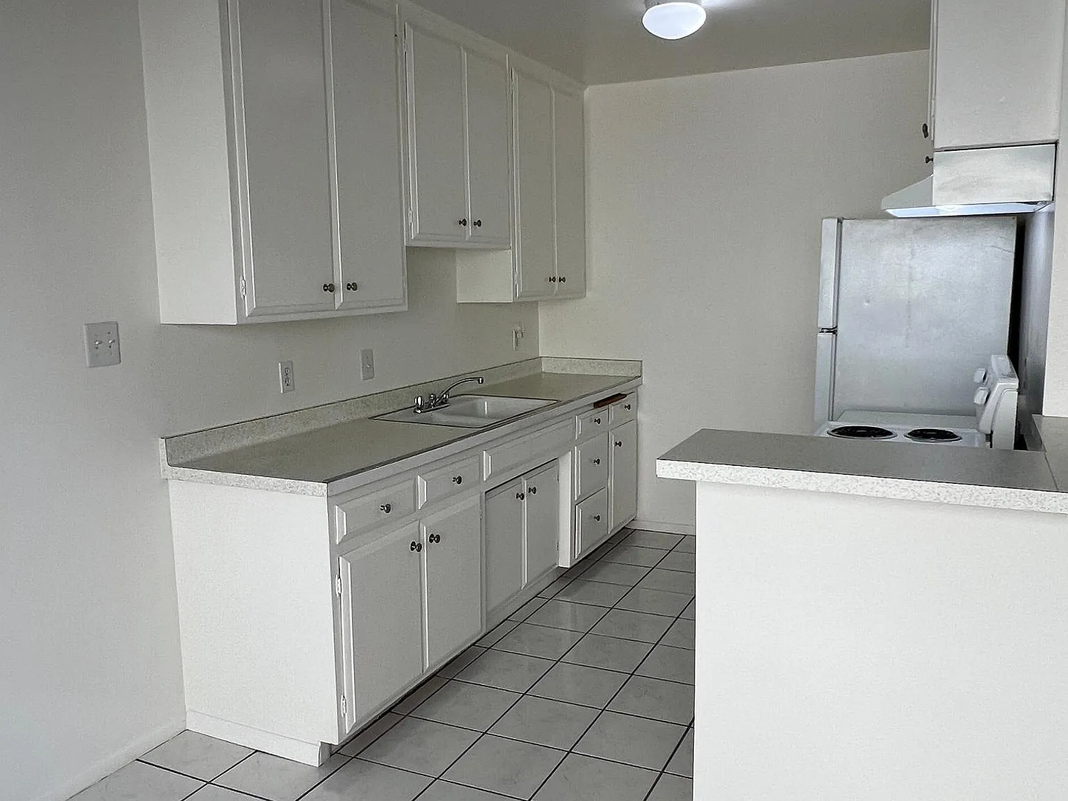 1 bed, 657 sqft, $1,895 — Photo 2