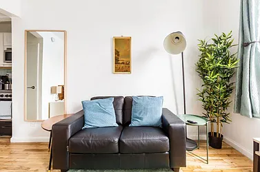 Rented by Nest Seekers International