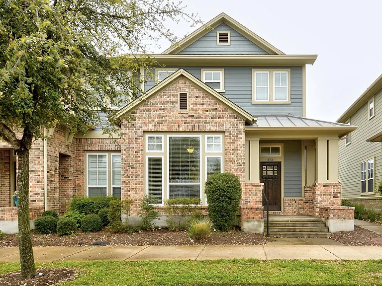4136 Berkman Dr — Photo 1