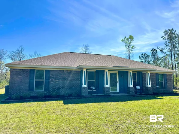 1081 Dixon Nursery Rd, Brewton, AL 36426
