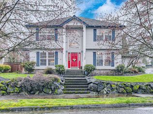 14293 SE Meadows Ln, Clackamas, OR 97015