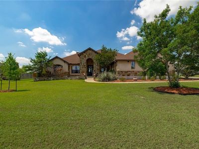 127 Comanche Cir, Hutto, TX, 78634