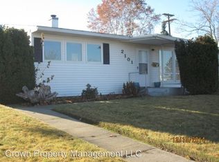 2101 Swift Blvd, Richland, WA 99352