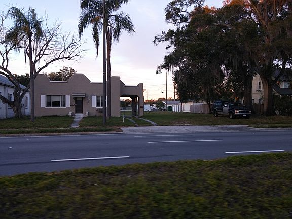 2nd image of 6035 Park Blvd
