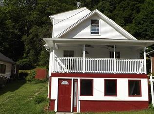 308 Butternut Ln, Tarentum, PA 15084