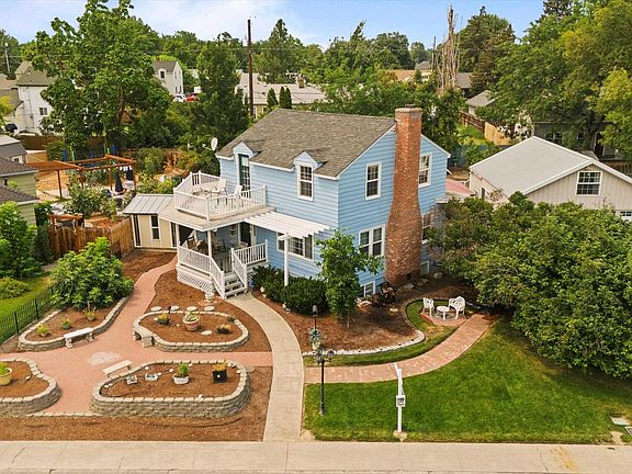 2nd image of 1419 Hains Ave