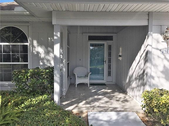 4th image of 430 Tamarind Pl