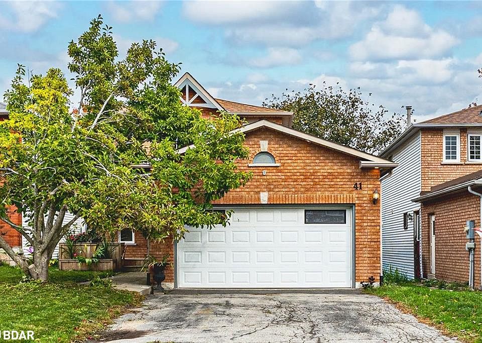 1st image of 41 Penton Dr