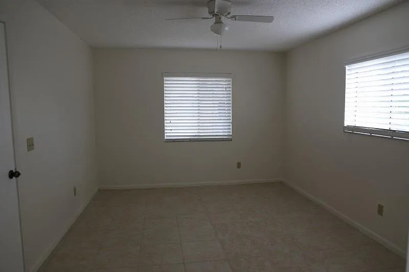 3 bed, 1500 sqft, $2,150 — Photo 4