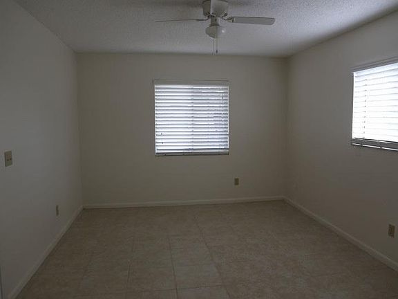 4th image of 1641 Toledo Ave