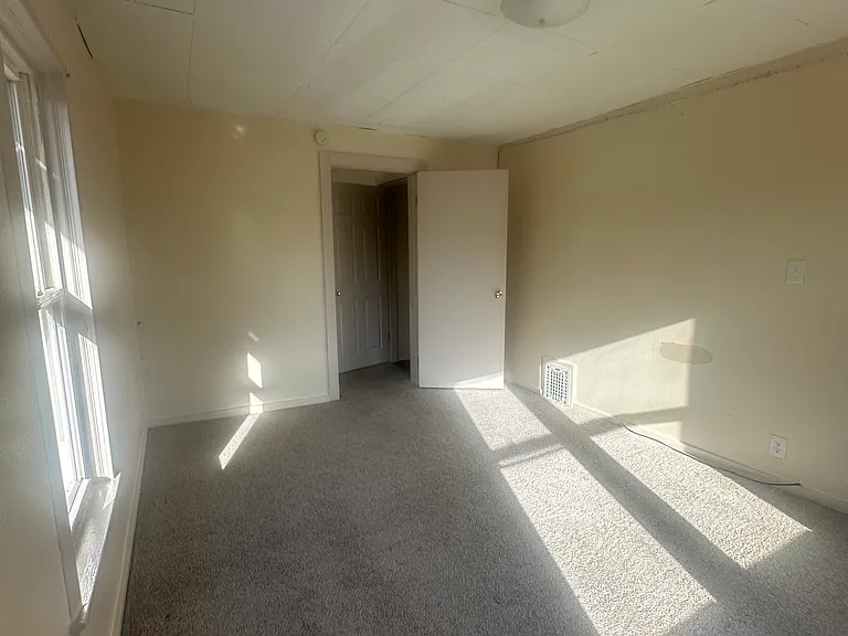 12 Jay St #3 — Photo 8