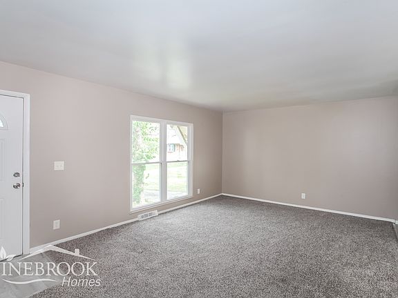 4th image of 10701 Shipley Ct