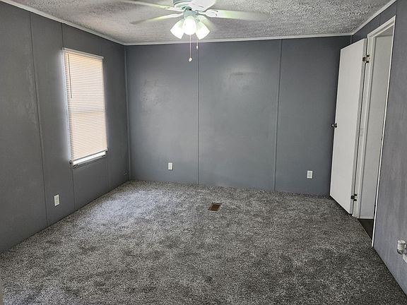 4th image of 7915 103rd St #707