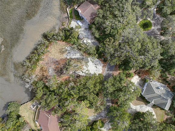 5th image of 419 Palm Dr