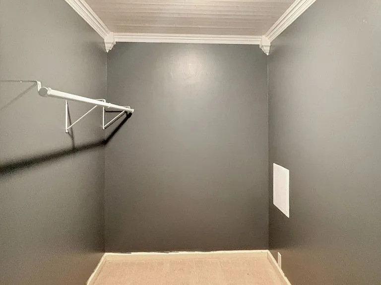 236 Woodbridge Rd — Photo 29